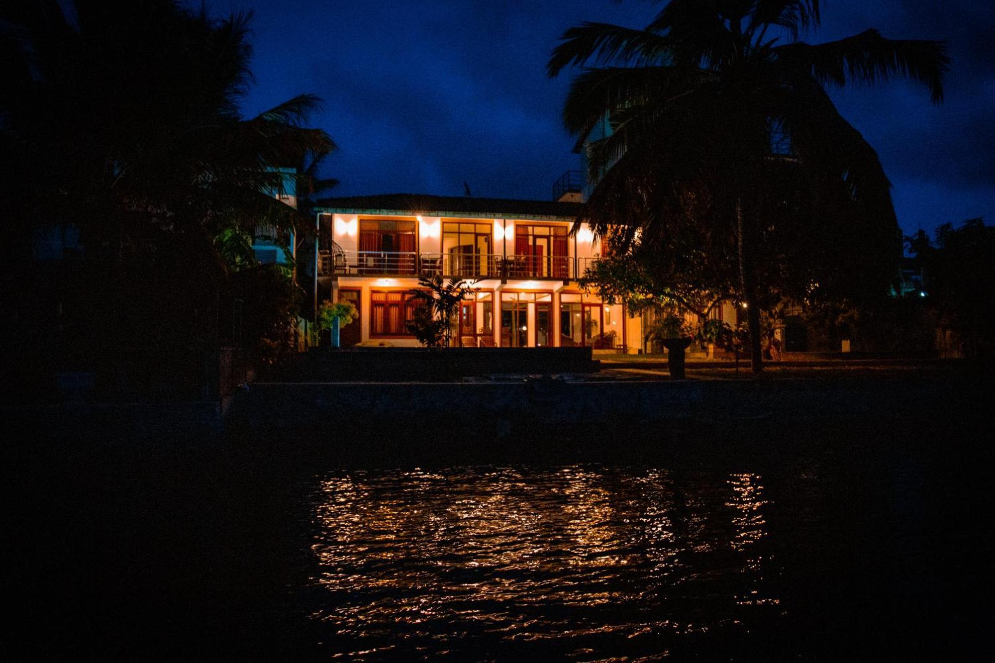 Riverside Inn Fuji Bentota Dış mekan fotoğraf