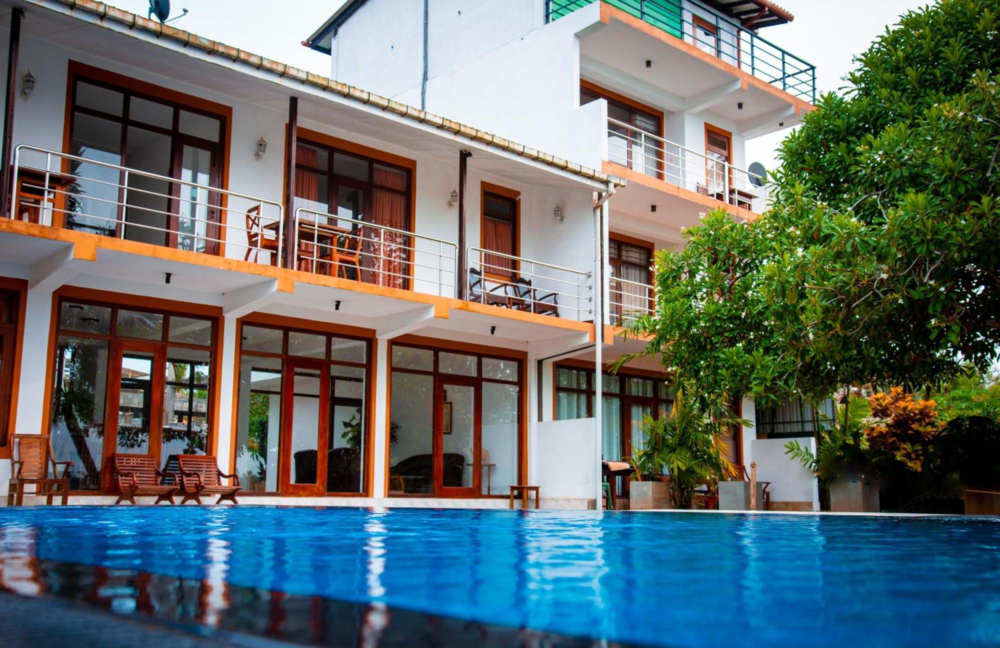Riverside Inn Fuji Bentota Dış mekan fotoğraf