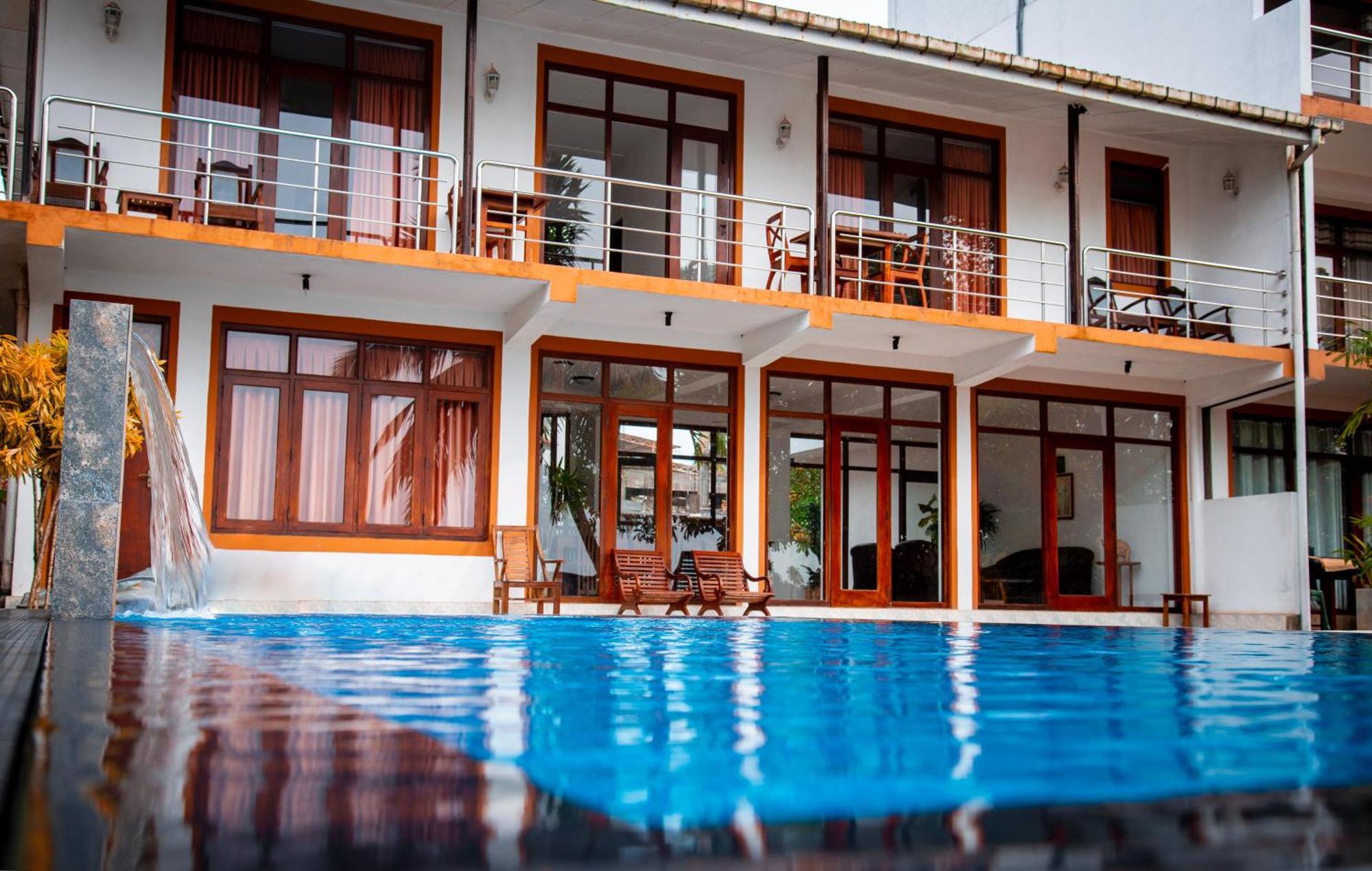 Riverside Inn Fuji Bentota Dış mekan fotoğraf